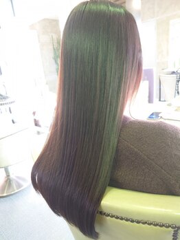 ブルーム(bloom)の写真/ゆっくり話しながらお悩みを聞いてくれるから、初めての方も気軽に通える♪あなただけのスタイルをご提案！