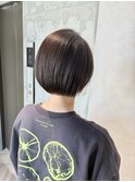 春におすすめな艶髪ショートヘア