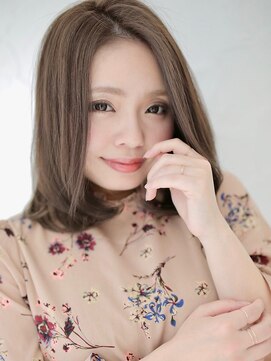 アグヘアー ホーリー 新発田店(Agu hair holy) センターパートで大人綺麗めボブディ