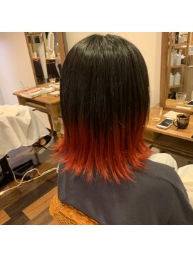 ヘアーアンドビュー ティーリタ 蕨(RITA) レッドグラデーション