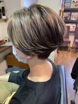 サロン ド リール(Salon de RIRE) エモショート