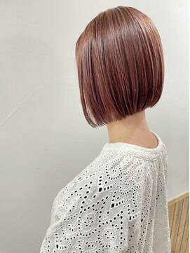 ノーム 横浜(NORM) ぱつっとボブ×暖色カラー Norm横浜