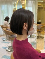 ロンドプランタン 恵比寿(Lond Printemps)&nbsp;大人かわいいぱつっとボブ前下がり耳かけ