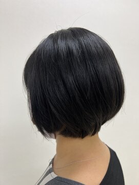 バースデイ 昭島店(Birthday) 艶々ショートボブ