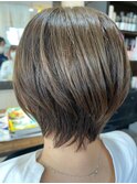 美髪立体ショート