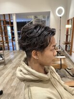 ピークスヘア(peaks hair) メンズカット メンズパーマ スパイラルパーマ センターパート