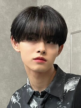 エルマーク 梅田(L-MARK) 黒髪マッシュナチュラルマッシュメンズヘア韓国ツーブロック