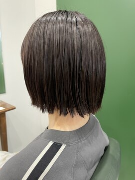 フー バイ セリナ(Fuu.by serina) 切りっぱなしボブ