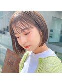 フェイスレイヤー/小顔カット/寒色系カラー/グレージュ