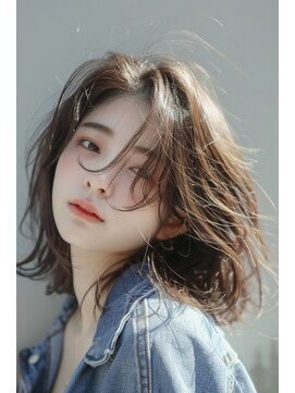 ルアナ(Luana) 透明感ブラウン