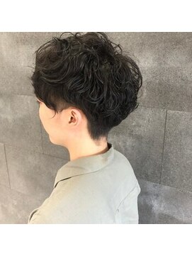 ラーミ(Raami) フェザーパーマ