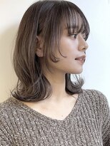 ピープス 逗子 葉山(PEEPS) くびれレイヤー外ハネボブ