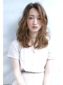 ACNE  アッシュラフカールセミディ
