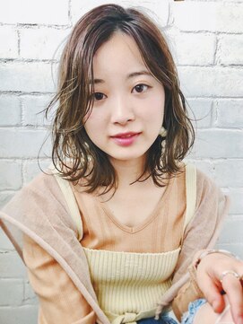 ベルビアンカ(Belle BIANCA) Belle BIANCA  センターパートヘルシーレイヤー by 亀山雪穂