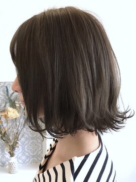 ロイヤルヘアー(ROYAL HAIR) アッシュグレージュ×ボブ