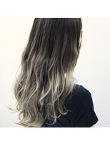 ニコリヘアワークス(nicori hair works)&nbsp;ロング×グラデーションカラー3