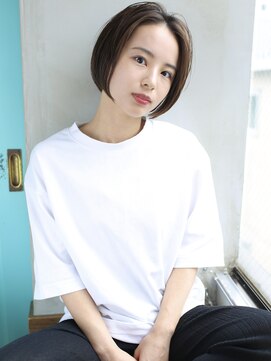 バース(BIRTH) 天神【BIRTH】大人かわいい前髪長めのミニボブ　10