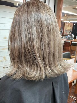 ハーツ(Heart's) ミニウルフ/テラコッタ/流れるレイヤー[表参道/原宿]