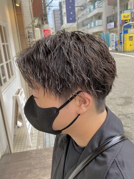 ハシゴ(hasigo.) メンズ波巻きパーマ　大阪メンズパーマ