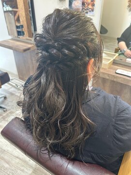 トハユ(TOHAYU) ハーフアップ