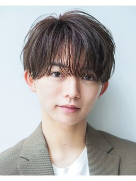 オーシャントーキョー 渋谷神南(OCEAN TOKYO) 韓国ヘアカルマパーマカルマバングセンターパート黒髪ウルフ