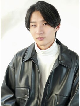 リアン(lien) 『lien.自由が丘　メンズ』毛流れセンターパート　担当西村