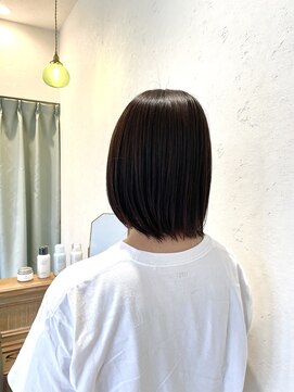 ルッカバイジェービー 行徳(lucca by jb) 黒髪/ボブルフ/ネビージュ/小顔/ワンレン/ボブ/ショート/前髪