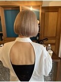 ベージュカラー