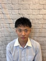 ヘアサロン 銀座マツナガ新宿店(hair salon)&nbsp;緩めアイロンパーマ×スキンフェード