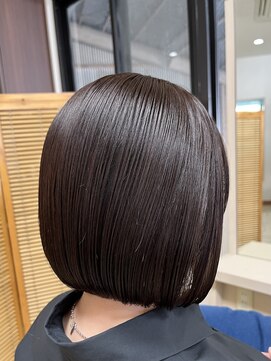 エストリノ(est lino) 【チョコレートカラー×ボブ】