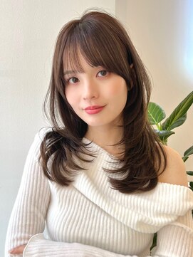 シティーバイローウェ 表参道(City/louwe) ミディアムレイヤーカット/オリーブベージュ/20代30代40代