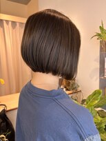 カサネ(casane) 前下がりボブ×オリーブベージュ