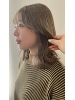 シェノン 西梅田(CHAINON)&nbsp;レイヤーカット/ウェットヘア/デザインカラー/ベージュ/ブラウン