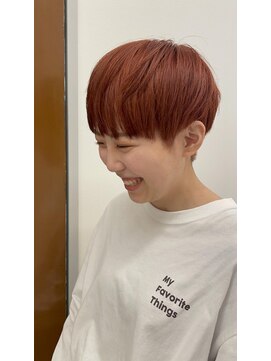 ルース(RUTH) マッシュショートとオレンジヘア