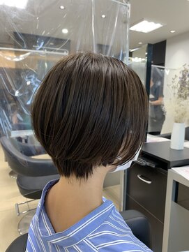 アッシュ 稲田堤店(Ash) くびれショート