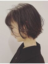 フラワーサンアンドレイン(flower,sun&rain)&nbsp;切りっぱなしflower,のエアリーボブ