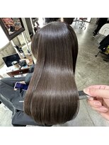 サロンドミルク 原宿(salon de MiLK)&nbsp;可愛い夏色オリーブグレージュと髪質改善で艶髪へ