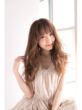 エイチバイシオミエイチ 神戸三宮(H by shiomi H) 【shiomi H】ゆるふわロング