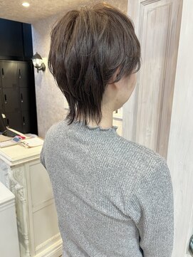 キャアリー(Caary) 福山市Caary似合わせショートウルフ/レイヤーカット10代20代30代