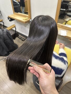 アンフィサンクミル 銀座(AnFye cinq mille) LULUトリートメント縮毛矯正