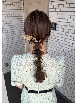 ソノ(sono) 編み下ろし　玉ねぎヘア　参列　お呼ばれ　二次会