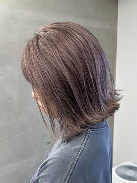 アンバー(UMBER) ミルクティーグレージュ　ブリーチ2回