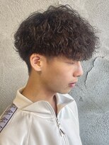 ニアウ 高崎店(Niau)&nbsp;メンズマッシュ縦落ちツイストスパイラルパーマ群馬高崎眉毛