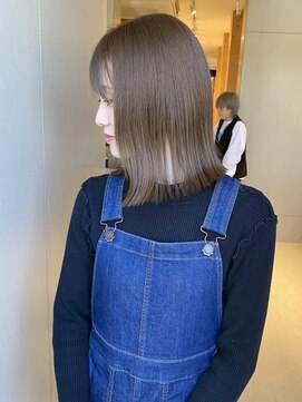 チャコレ パーチ 北千住店(Chacolle perch) 切りっぱなしボブ × ブリーチなしミルクティーベージュ