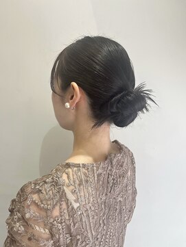 ウクラ バイ レシッド 池袋(uchla by rcid) シンプル☆タイトシニヨン☆カチモリヘア