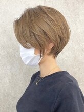 《*ベージュカラー*》×《*ショートヘア*》で透明感がしっかり出て女性らしい色気をプラス＊[横浜西口]