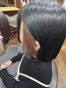 オートクチュール ランコントレ 七条店(Haute Couture Rencontrer) 切りっぱなしボブ×明るめベージュ