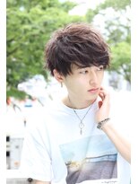 ネイビー(NAVY)&nbsp;サイドパートフェザーマッシュ ツーブロック 軽め 弱めパーマ