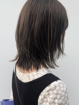 ノラキチジョウジ(NORA KICHIJOJI) #ウルフカット#韓国ヘア#エギョモリ#くびれ#ボブウルフ