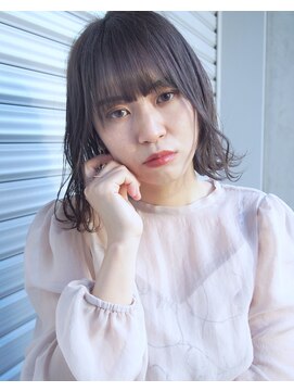 スリーアン(THREE ann.) ゆるナチュラルボブ×グレージュ　２０代３０代４０代